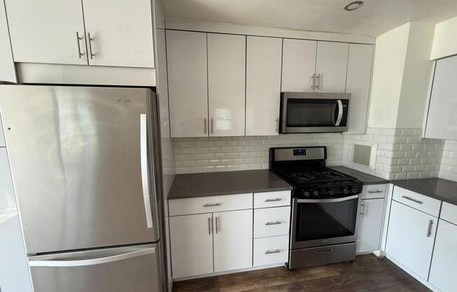 72 EDGEWOOD AVE