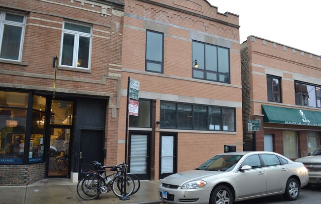 2747 W. Armitage Ave.