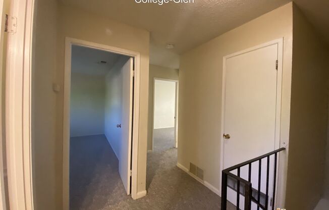 3 beds, 1.5 baths, $2,000, Unit Unit B