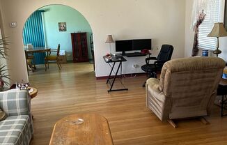 2 beds, 2 baths, $1,800