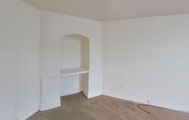 1 bed, 1 bath, 700 sqft, $1,299, Unit 50-1B