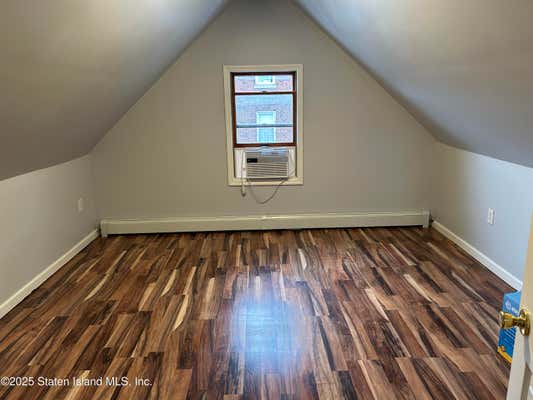 88 ANN ST