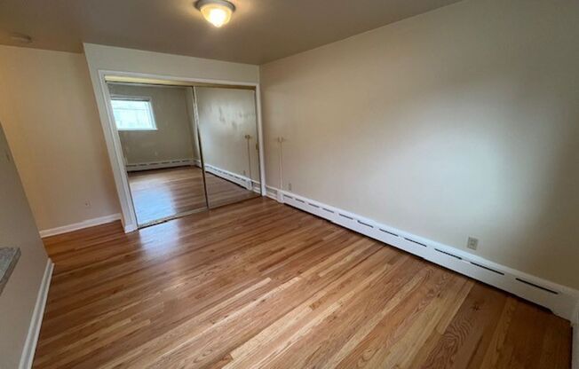 Studio, 1 bath, 450 sqft, $995