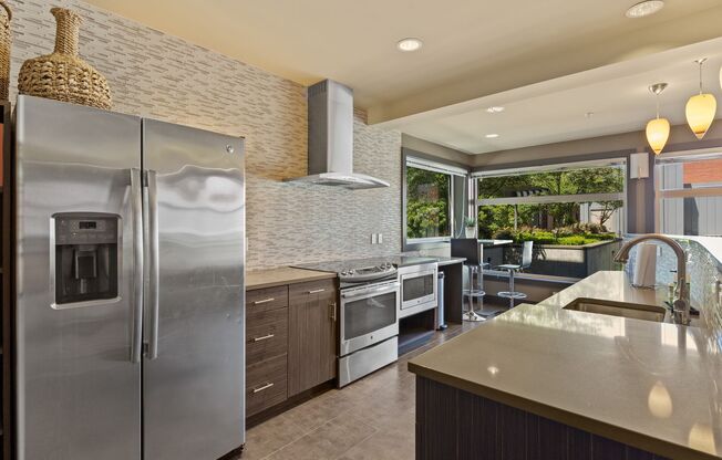Evolve Apartments