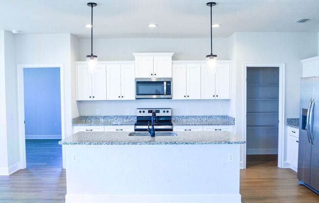 Savannah Station 3 Bedroom 2 Bath