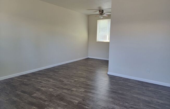 1 bed, 1 bath, 500 sqft, $1,100, Unit 03