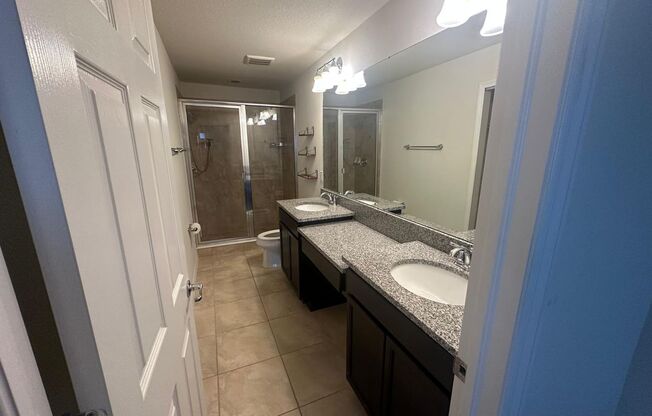 Beautiful Townhome at Magnolia Park!