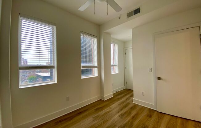 1 bed, 1 bath, 595 sqft, $1,512, Unit 159-203