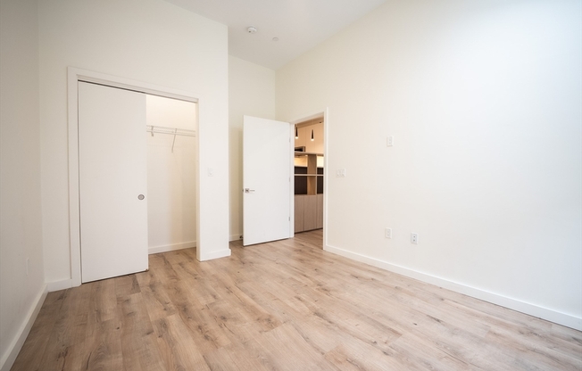 1 bed, 1 bath, 821 sqft, $3,300, Unit 206