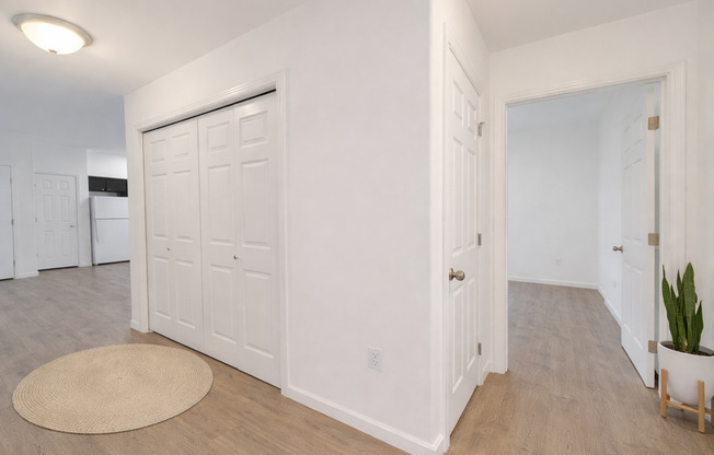 3 beds, 2 baths, 1,200 sqft, $1,750, Unit 1863-B220