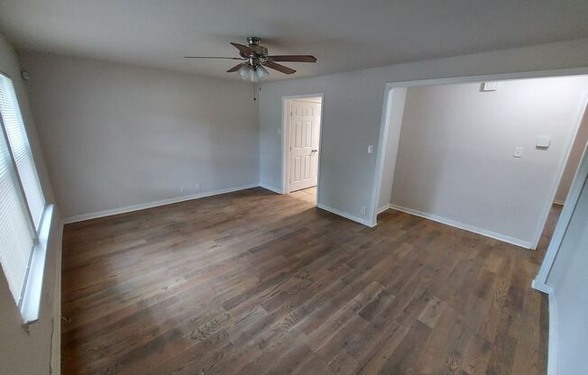 Move in Ready - 3 bedroom 2 bath 1 car garage