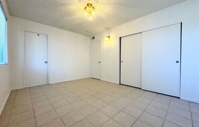 2 beds, 2 baths, $1,699, Unit Unit 2