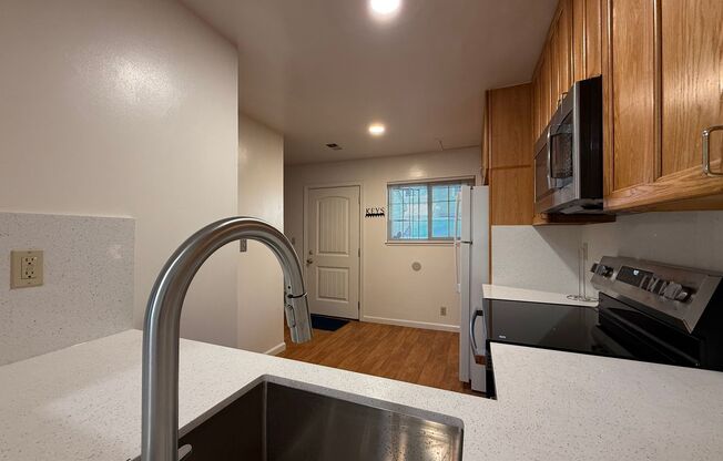 Strawberry Park 4 Bedroom 2.5 Bath Townhome with Cupertino Schools!