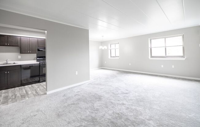 2 beds, 2 baths, 924 sqft, $1,315, Unit Unit 616