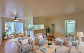 1530 W 260 ST