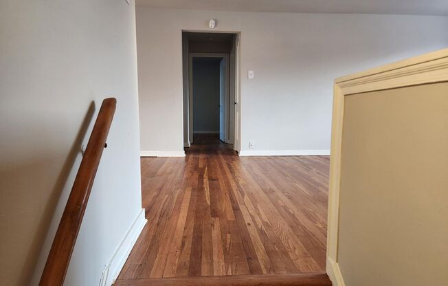 2 beds, 1 bath, 897 sqft, $2,205, Unit G-10