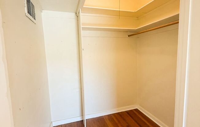 1 bed, 1 bath, 545 sqft, $1,325, Unit 204