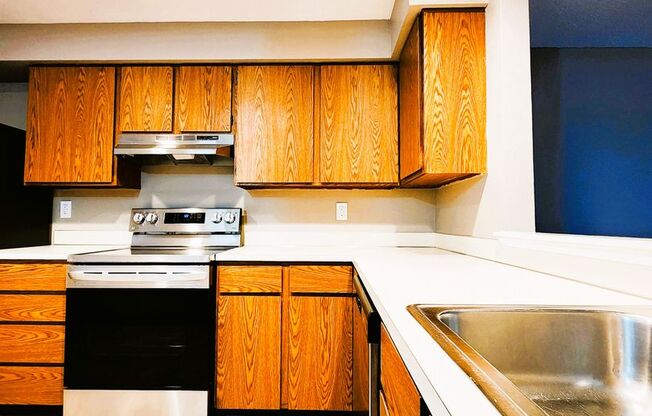 1 bed, 1 bath, 643 sqft, $1,275, Unit 227