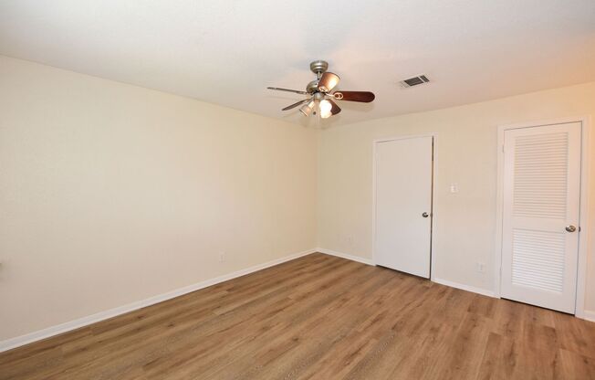 2 beds, 2.5 baths, $1,750, Unit # 3