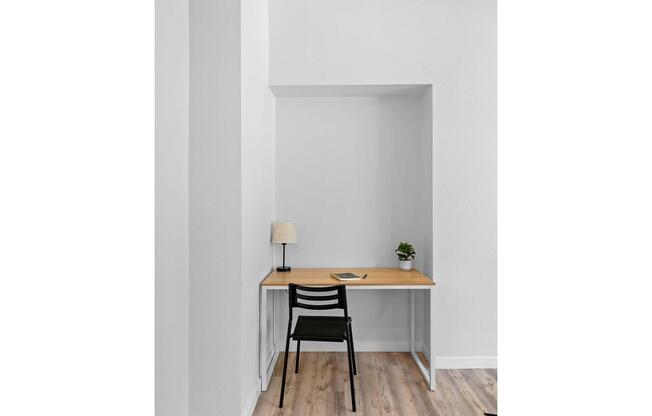 a lamp that is sitting in a room