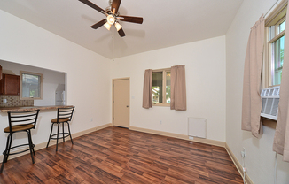 Darling remodeled 1 bedroom!!!
