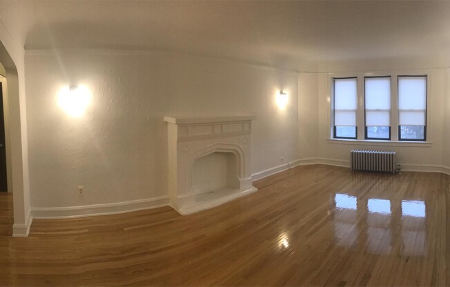 8302 S JUSTINE