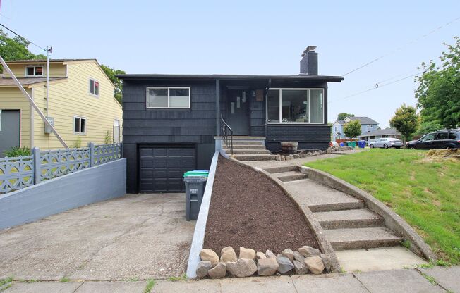 Exceptional Portsmouth 2 Bed/1.5 Bath Mid-Century Home