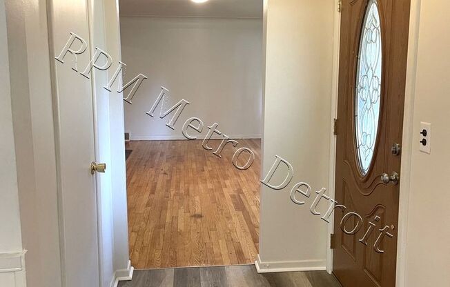 SPACIOUS WARREN RANCH
