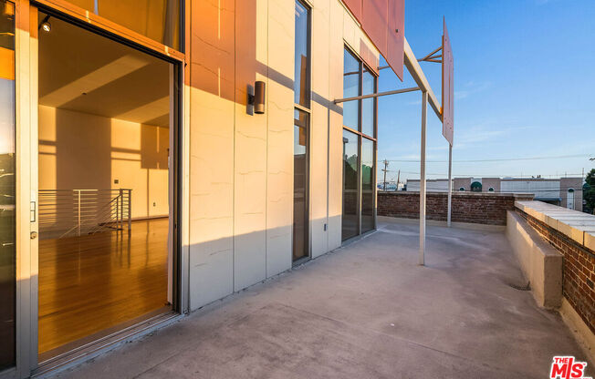 3 beds, 3 baths, 2,330 sqft, $8,500, Unit 106