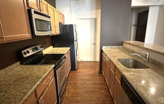 2 beds, 2 baths, 1,034 sqft, $2,650, Unit 901