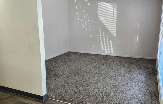 1 bed, 1 bath, 580 sqft, $1,200, Unit 87