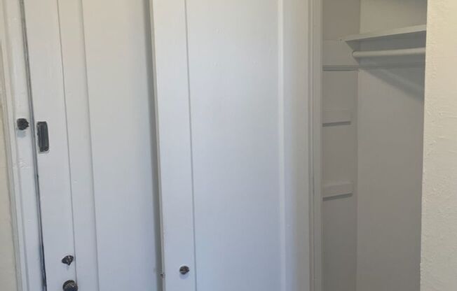 1 bed, 1 bath, 617 sqft, $1,850, Unit Wellington 908