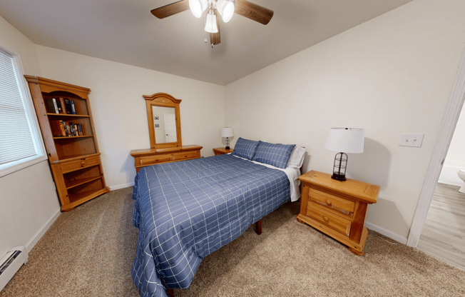 2 beds, 1 bath, 888 sqft, $2,750
