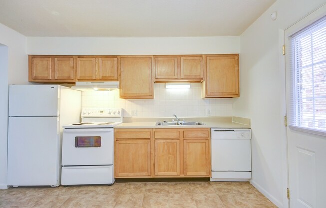 2 beds, 1.5 baths, 900 sqft, $1,040, Unit 1510-06