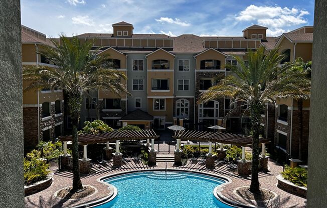 2 beds, 2 baths, $1,495, Unit 9331
