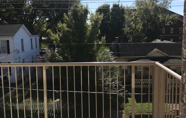 1 bed, 1 bath, 798 sqft, $905, Unit 301