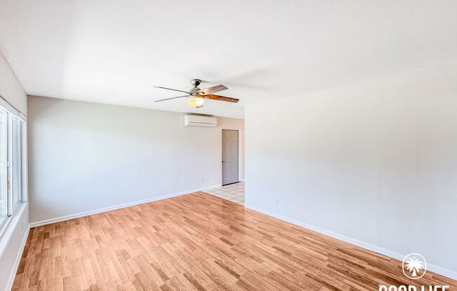 2BD/1BA Home in La Mesa with Turf Yards, Large Backyard, W/D & 2-Car Garage