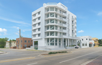 401 SW 17 th Ave, Miami, 33135