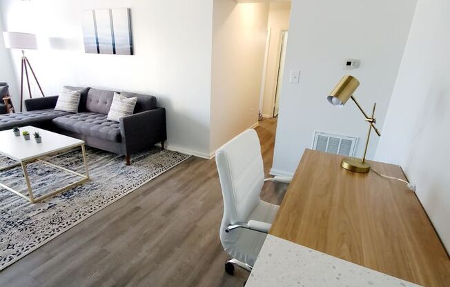 2 beds, 1 bath, 956 sqft, $2,600, Unit 3607-1A