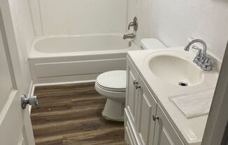 3 beds, 1 bath, $1,300