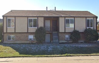 1439 W 1650 N