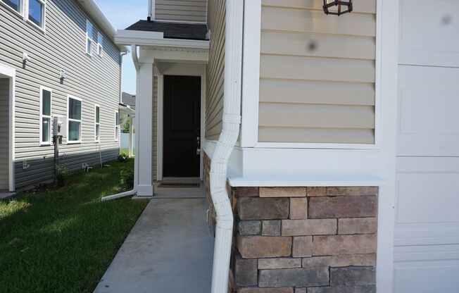 Newly Built 3 Bedroom 2.5 Bathroom Home with Garage