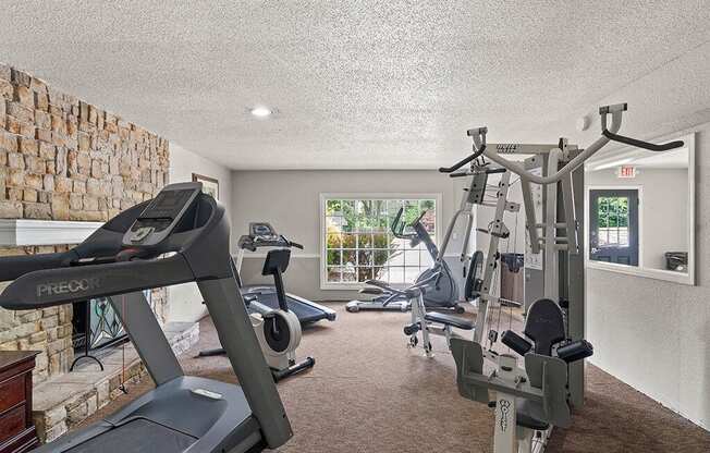 the gym at the preserve apartments