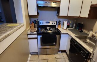 4 beds, 2 baths, $1,050