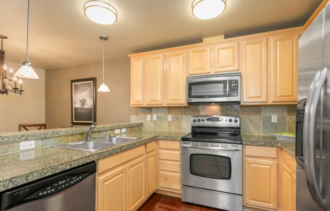 2 beds, 2 baths, $2,375, Unit # 302