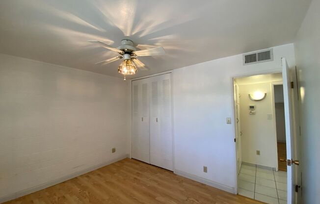 2 beds, 1 bath, $1,295