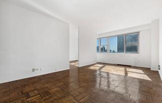 1 bed, 1 bath, $3,750, Unit 29G