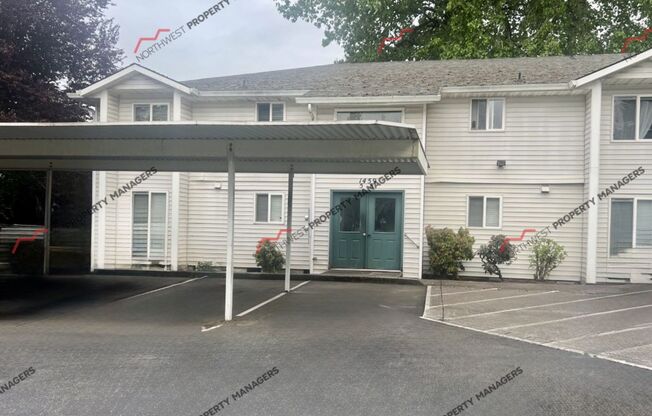 R294 Rivers Edge Apartments