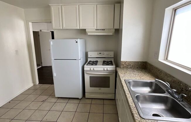 New with a View: The Units here are just right for You!