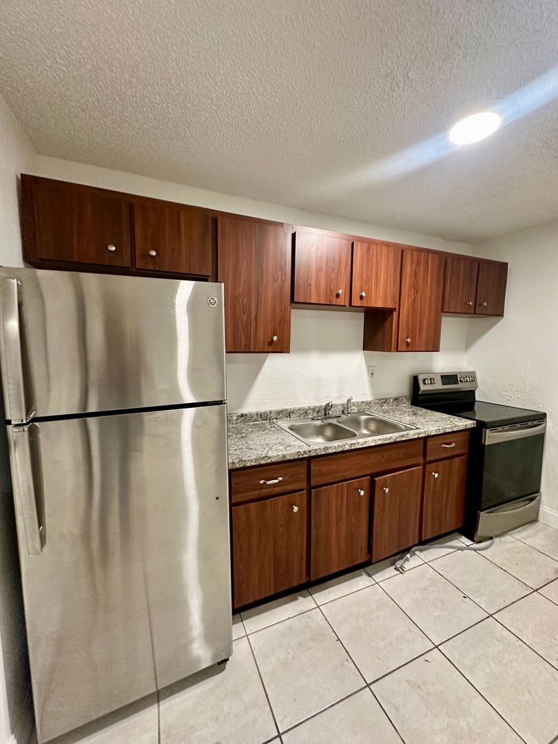 Charming 3 Bedroom Home in the Heart of Orlando!